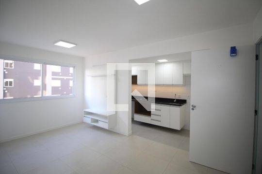 Sala de apartamento para alugar com 2 quartos, 50m² em Jardim Sabará, Porto Alegre