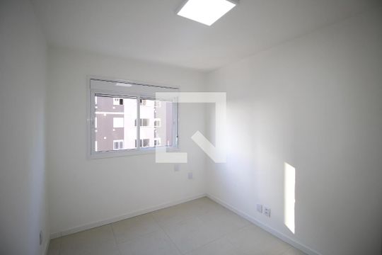 Suíte 1 de apartamento para alugar com 2 quartos, 50m² em Jardim Sabará, Porto Alegre