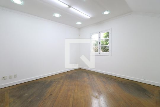 Quarto 1 de casa para alugar com 6 quartos, 600m² em Lapa, São Paulo