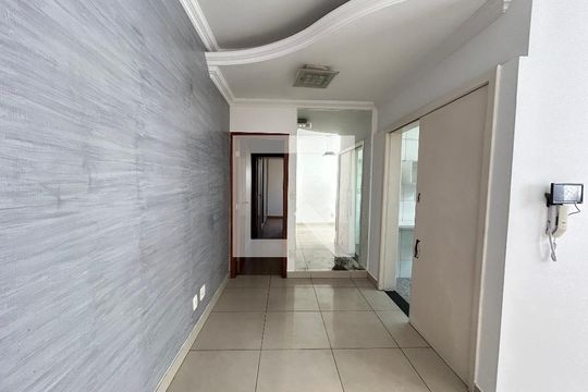Apartamento à venda com 4 quartos, 180m² em Castelo, Belo Horizonte