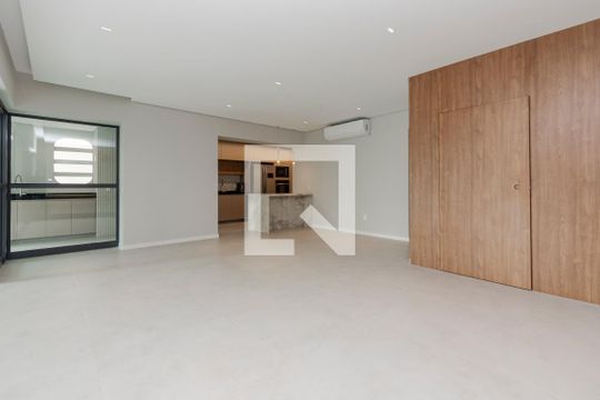 Sala de apartamento para alugar com 3 quartos, 196m² em Chácara Santo Antônio (zona Sul), São Paulo