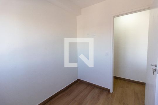 Quarto 1 de apartamento para alugar com 2 quartos, 47m² em Vila das Bandeiras, Guarulhos