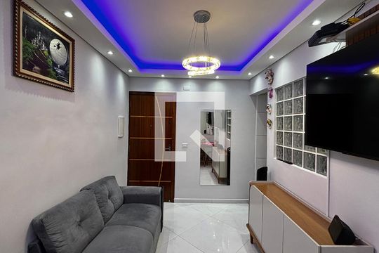 Apartamento à venda com 2 quartos, 46m² em Utinga, Santo André