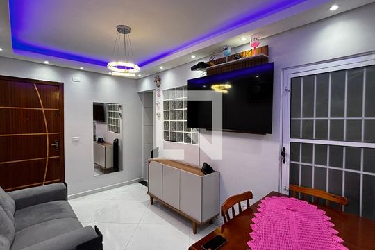 Apartamento à venda com 2 quartos, 46m² em Utinga, Santo André
