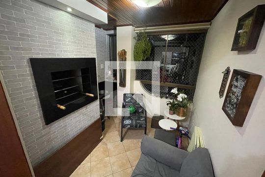 Sala de apartamento à venda com 2 quartos, 94m² em Centro, Canoas