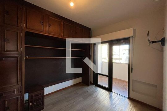 Quarto 2 de apartamento para alugar com 3 quartos, 140m² em Rio Branco, Porto Alegre