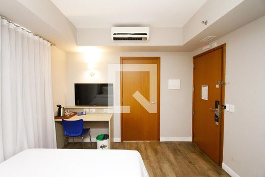 Kitnet/Studio à venda com 1 quarto, 20m² em Vila Amaral, Belo Horizonte