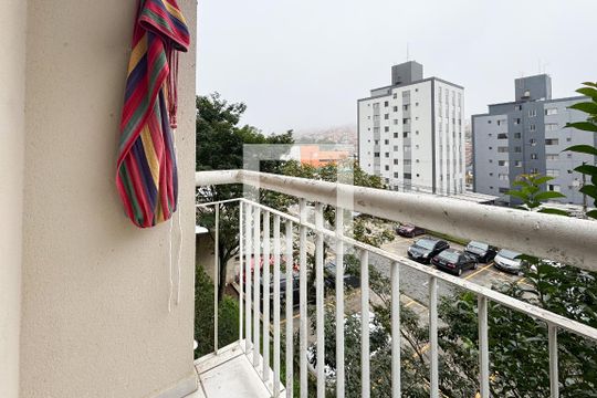 sacada  de apartamento à venda com 2 quartos, 47m² em Jardim Iraja, São Bernardo do Campo