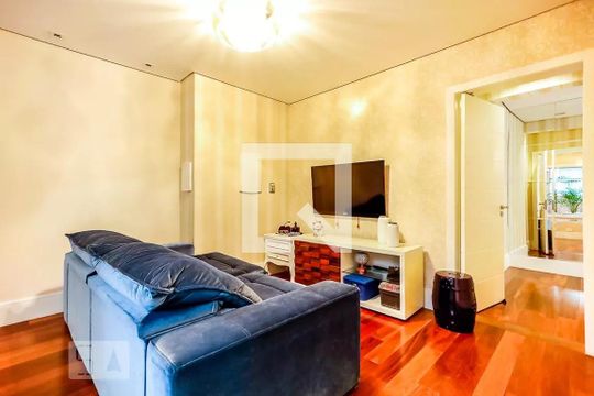 Sala de casa de condomínio à venda com 4 quartos, 600m² em Vila Albertina, São Paulo