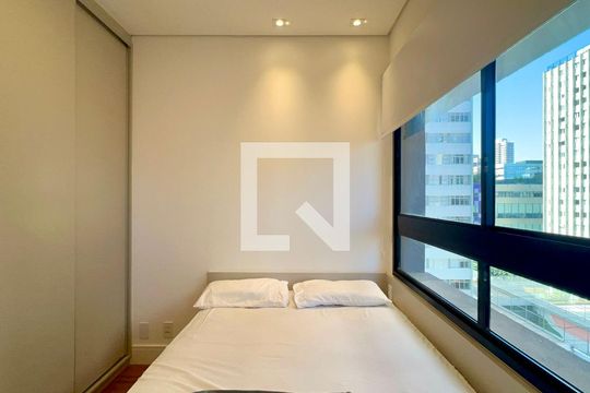 Quarto de kitnet/studio para alugar com 1 quarto, 23m² em Pinheiros, São Paulo