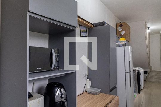 Casa à venda com 1 quarto, 44m² em Jardim das Camelias, São Paulo