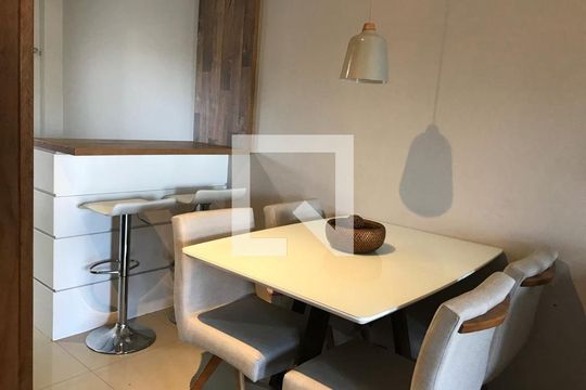 Sala de casa à venda com 2 quartos, 121m² em Aberta dos Morros, Porto Alegre