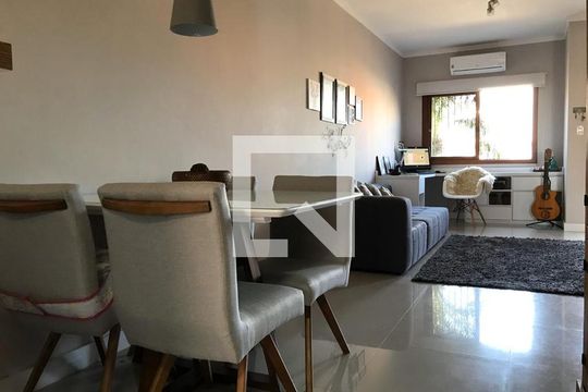 Sala de casa à venda com 2 quartos, 121m² em Aberta dos Morros, Porto Alegre