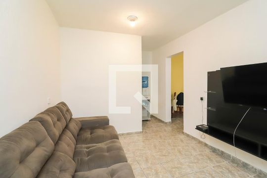 Casa à venda com 2 quartos, 240m² em Parque Guarani, São Paulo