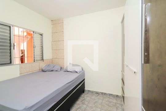 Quarto 1 de casa à venda com 2 quartos, 240m² em Parque Guarani, São Paulo