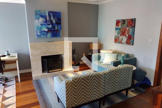 Sala de casa à venda com 3 quartos, 350m² em Espírito Santo, Porto Alegre