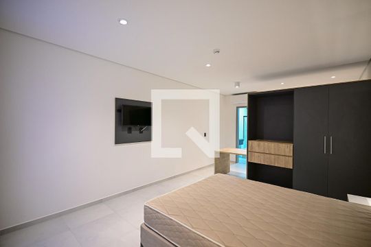 Sala/Quarto de kitnet/studio para alugar com 1 quarto, 32m² em Lapa de Baixo, São Paulo