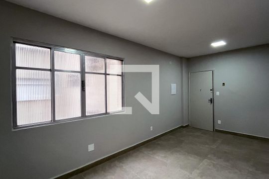 Apartamento para alugar com 1 quarto, 66m² em José Menino, Santos