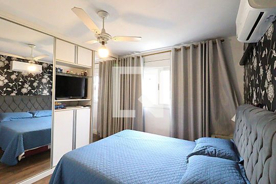 Casa à venda com 3 quartos, 150m² em São Sebastião, Porto Alegre