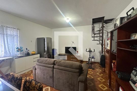 Casa à venda com 3 quartos, 323m² em Jardim Belval, Barueri