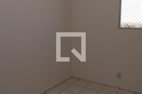 Apartamento à venda com 3 quartos, 75m² em Setor Goiânia 2, Goiânia