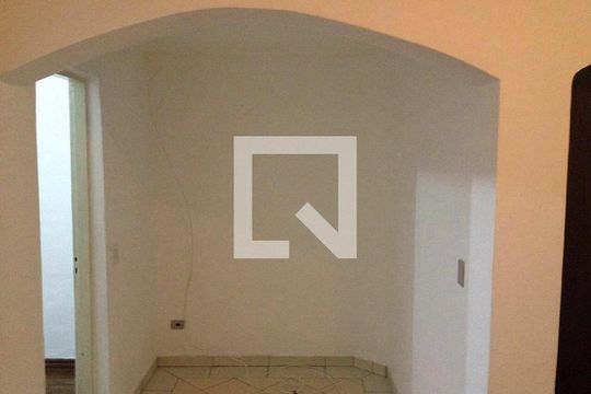 Sala de casa à venda com 5 quartos, 200m² em Jardim Imperial, São Paulo