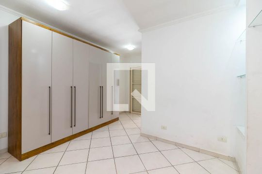 Suíte de casa à venda com 3 quartos, 85m² em Jardim Sonia, São Paulo