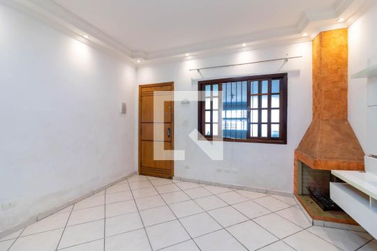 Casa à venda com 3 quartos, 85m² em Jardim Sonia, São Paulo
