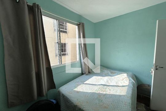 Quarto 1 de apartamento à venda com 2 quartos, 43m² em Bonsucesso, Rio de Janeiro