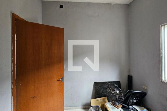 Quarto 1 de casa à venda com 2 quartos, 130m² em Padroeira, Osasco