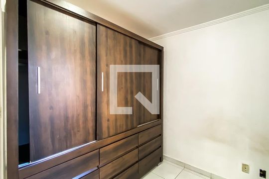 Quarto 2 de apartamento à venda com 2 quartos, 68m² em Jardim Santa Teresinha, São Paulo