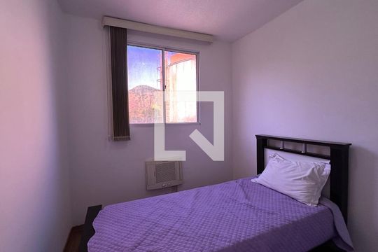Quarto 1 de apartamento para alugar com 3 quartos, 61m² em Vargem Grande, Rio de Janeiro