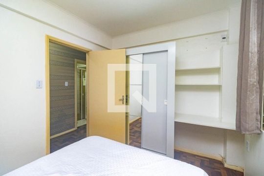 Quarto 3 de apartamento à venda com 3 quartos, 68m² em Azenha, Porto Alegre