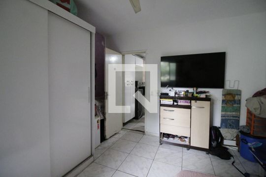 Quarto 2 de casa para alugar com 2 quartos, 120m² em Cidade de Deus, Rio de Janeiro