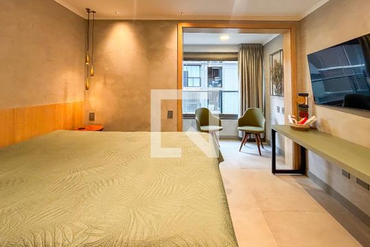 Kitnet/Studio à venda com 1 quarto, 27m² em Pinheiros, São Paulo