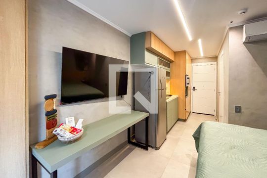 Kitnet/Studio à venda com 1 quarto, 27m² em Pinheiros, São Paulo