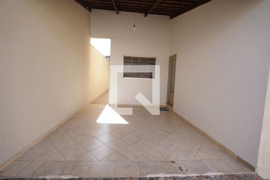 Casa à venda com 4 quartos, 143m² em Residencial Alice Barbosa, Goiânia
