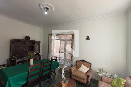 Casa para alugar com 5 quartos, 360m² em Anil, Rio de Janeiro