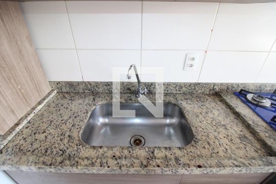 Sala / Cozinha / Área de Serviço de casa à venda com 2 quartos, 32m² em Itaquera, São Paulo