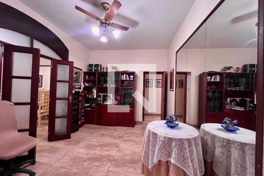 Quarto 1 de apartamento à venda com 3 quartos, 123m² em Copacabana, Rio de Janeiro