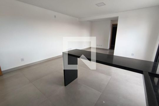 Sala/Cozinha de apartamento para alugar com 2 quartos, 68m² em Daniel Fonseca, Uberlândia