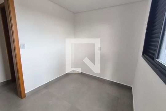 Quarto 1 de apartamento para alugar com 2 quartos, 68m² em Daniel Fonseca, Uberlândia