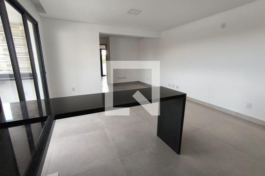 Apartamento para alugar com 2 quartos, 68m² em Daniel Fonseca, Uberlândia