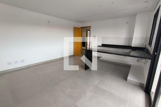 Sala/Cozinha de apartamento para alugar com 2 quartos, 68m² em Daniel Fonseca, Uberlândia
