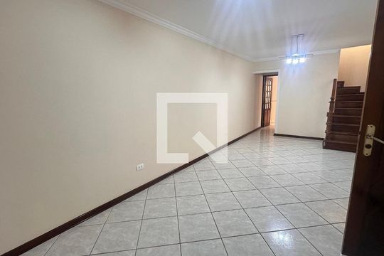 Casa à venda com 3 quartos, 124m² em Jardim Monte Azul, São Paulo
