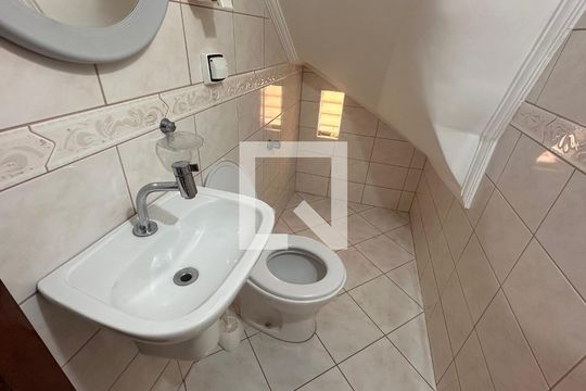 Casa à venda com 3 quartos, 124m² em Jardim Monte Azul, São Paulo