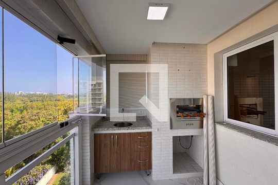 Varanda de apartamento para alugar com 2 quartos, 82m² em Barra da Tijuca, Rio de Janeiro