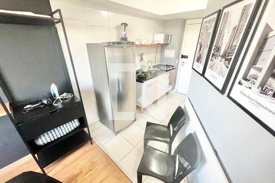 Sala/Quarto/Cozinha de kitnet/studio à venda com 1 quarto, 20m² em Santana, São Paulo