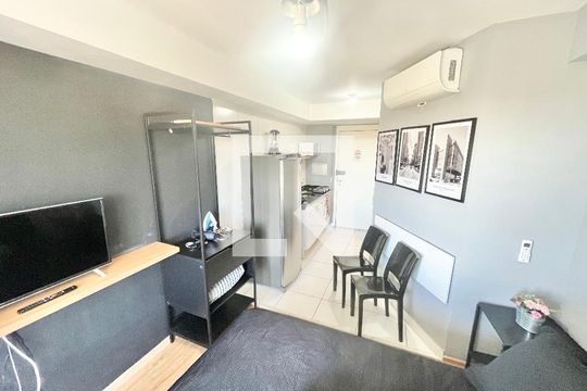 Sala/Quarto/Cozinha de kitnet/studio à venda com 1 quarto, 20m² em Santana, São Paulo