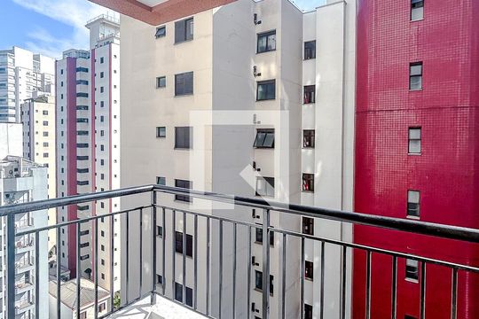 Varanda de kitnet/studio à venda com 1 quarto, 26m² em Tatuapé, São Paulo